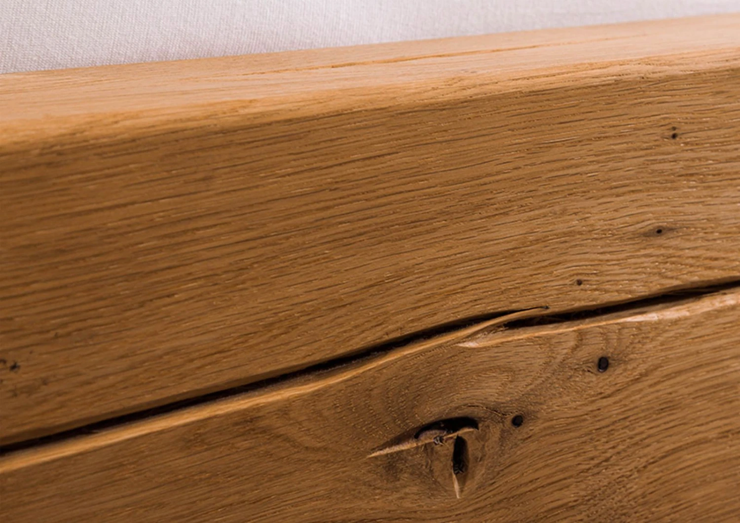 Lit à Poutre 140x200 Chêne Sauvage Huilé Naturel INNSBRUCK #140 4 Lit à Poutre 140x200 Chêne Sauvage Huilé Naturel INNSBRUCK #140 – Image 4