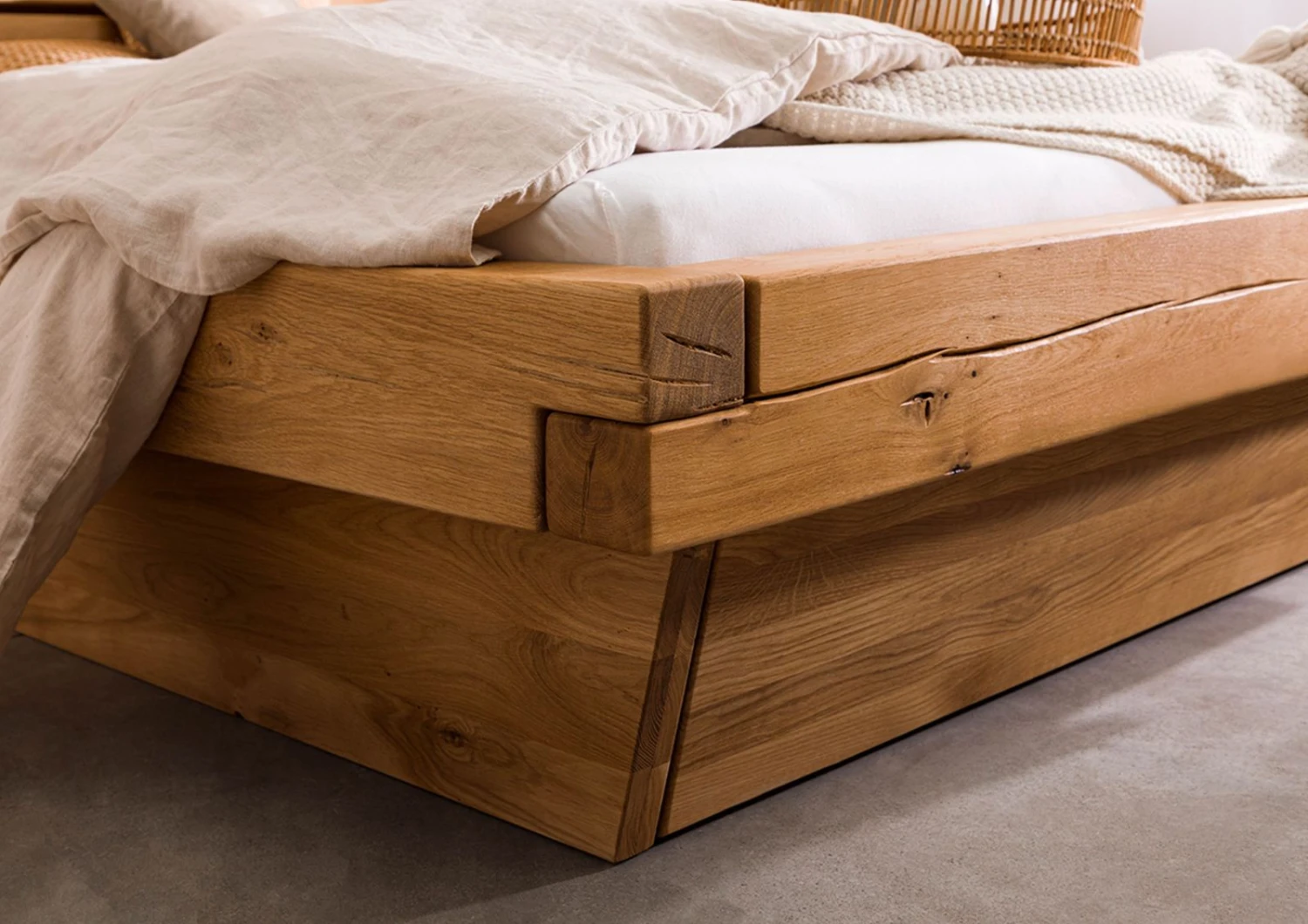 Lit à Poutre 140x200 Chêne Sauvage Huilé Naturel INNSBRUCK #140 5 Lit à Poutre 140x200 Chêne Sauvage Huilé Naturel INNSBRUCK #140 – Image 5