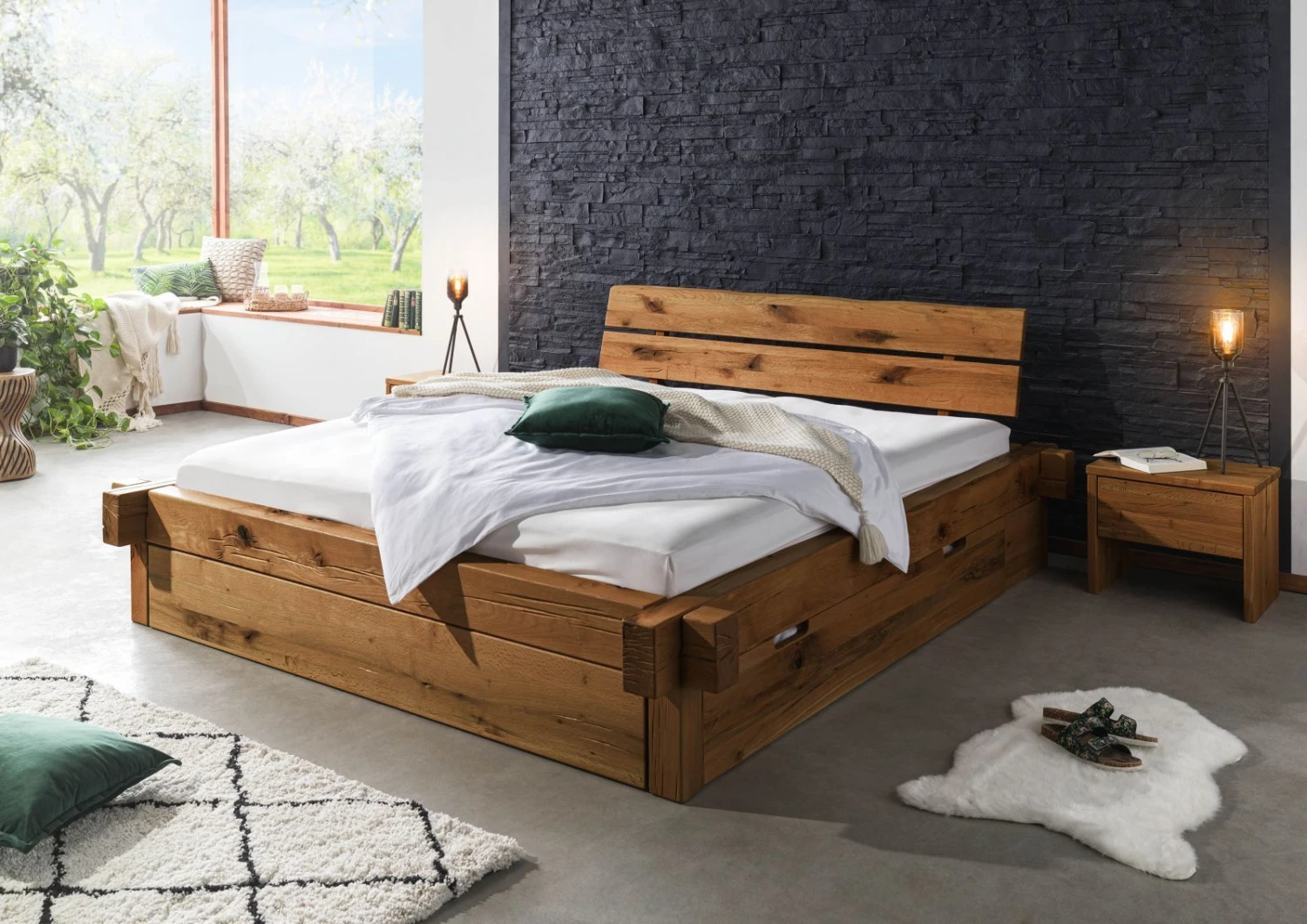 Lit Avec Tiroir En Bois De Chêne Lombard 140x200 Brun-tabac JANGALI # 301 1 Lit Avec Tiroir En Bois De Chêne Lombard 140x200 Brun-tabac JANGALI # 301