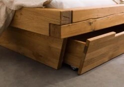 Lit à Poutre Avec Tiroirs 160x200 Chêne Sauvage Huilé Naturel INNSBRUCK #260 -Massivmoebel24 06 636 206 0260 05