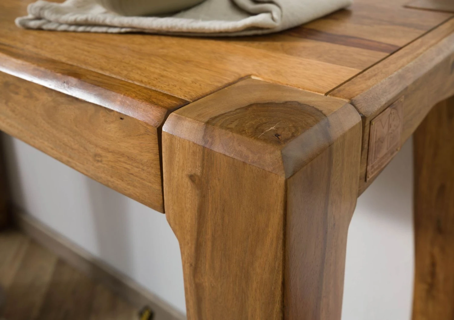 ANCONA #103 Table Console En Bois De Sheesham - Laqué / Brun 120x42x80 7 ANCONA #103 Table Console En Bois De Sheesham - Laqué / Brun 120x42x80 – Image 7