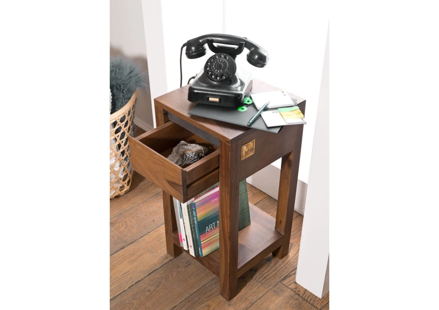 Table D'appoint 30x30 Palissandre Laqué Noble Unique SYDNEY #134 3 Table D'appoint 30x30 Palissandre Laqué Noble Unique SYDNEY #134 – Image 3