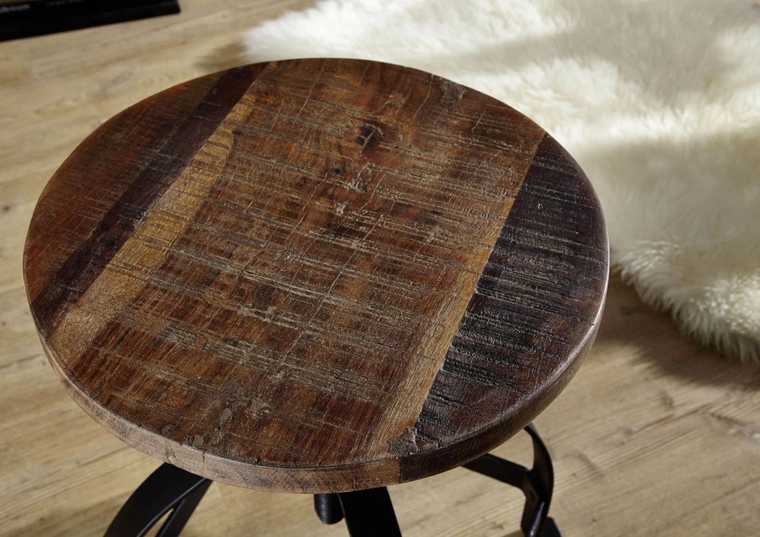 Tabouret 30x30 Bois De Récupération Laqué Multicolore INDUSTRIAL #03 2 Tabouret 30x30 Bois De Récupération Laqué Multicolore INDUSTRIAL #03 – Image 2