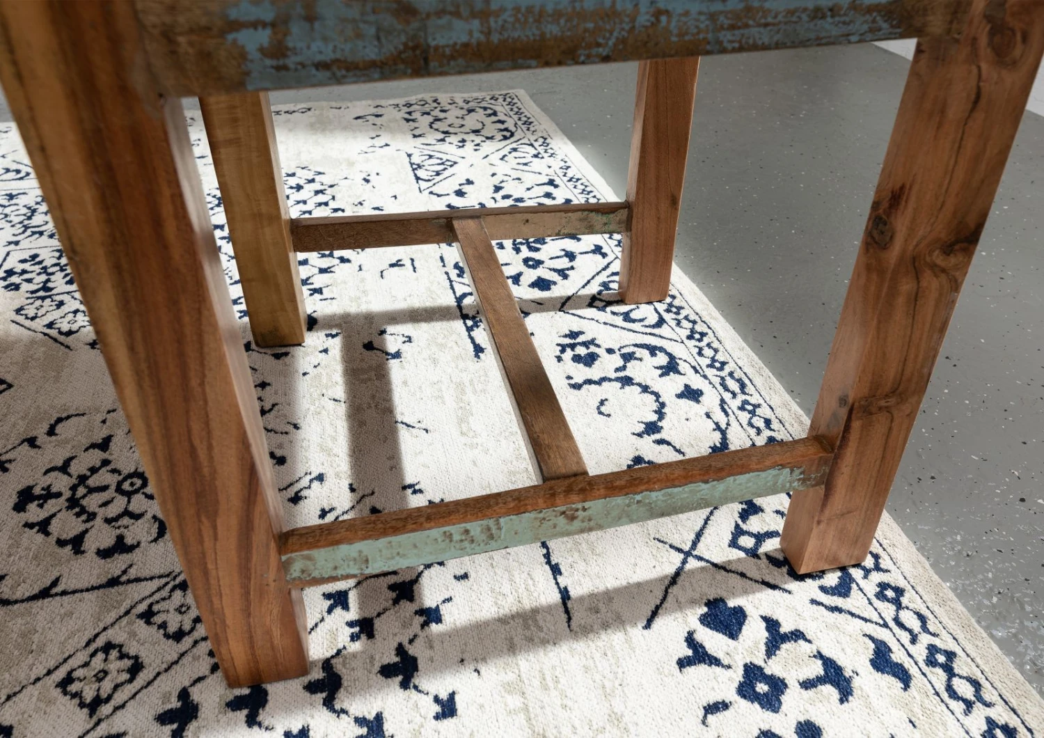 Chaise 45x45 Bois De Récupération Laqué Multicolore NATURE OF SPIRIT #39 5 Chaise 45x45 Bois De Récupération Laqué Multicolore NATURE OF SPIRIT #39 – Image 5