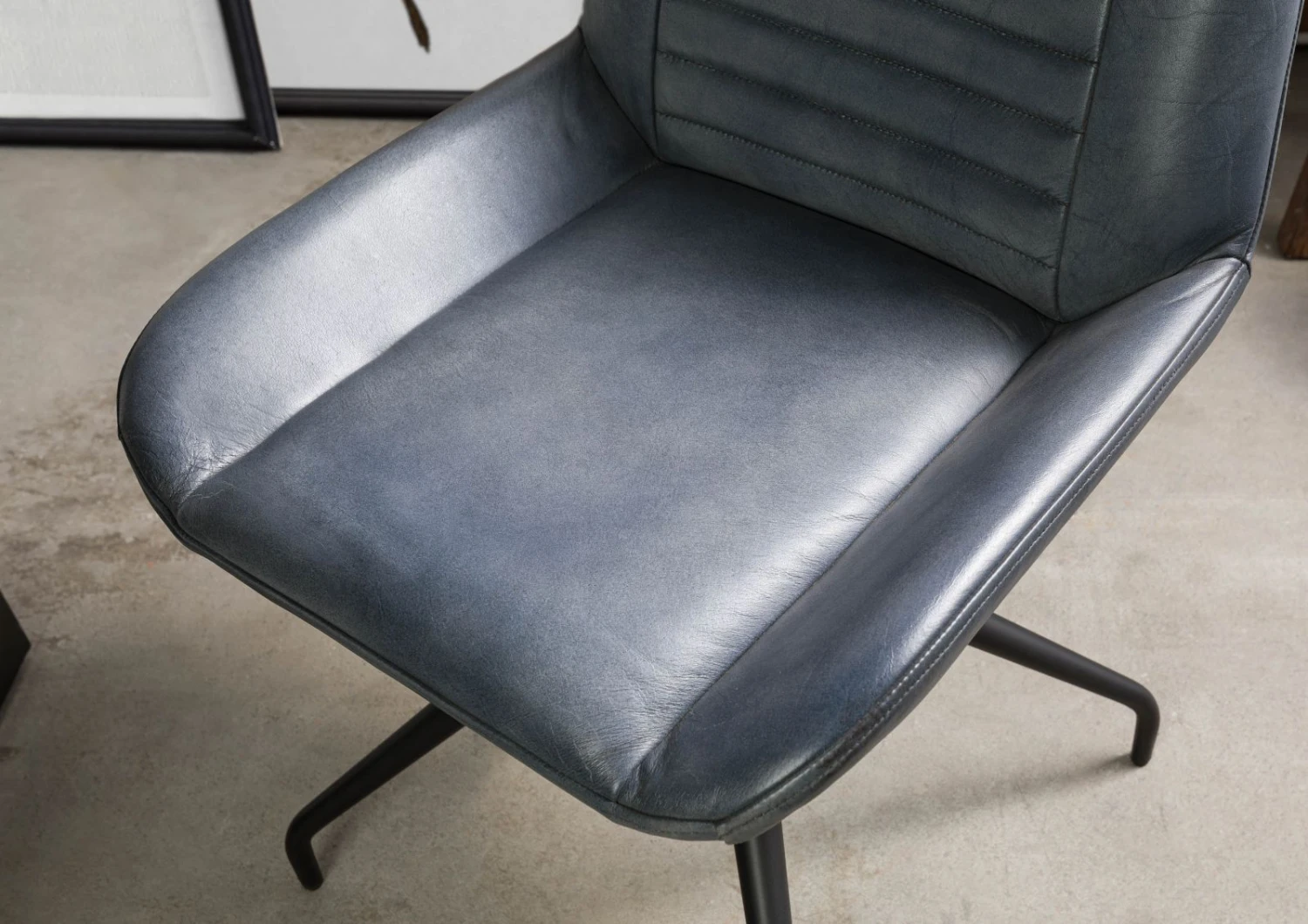 Chaise 49x56 Cuir IRON LABEL #509 6 Chaise 49x56 Cuir IRON LABEL #509 – Image 6