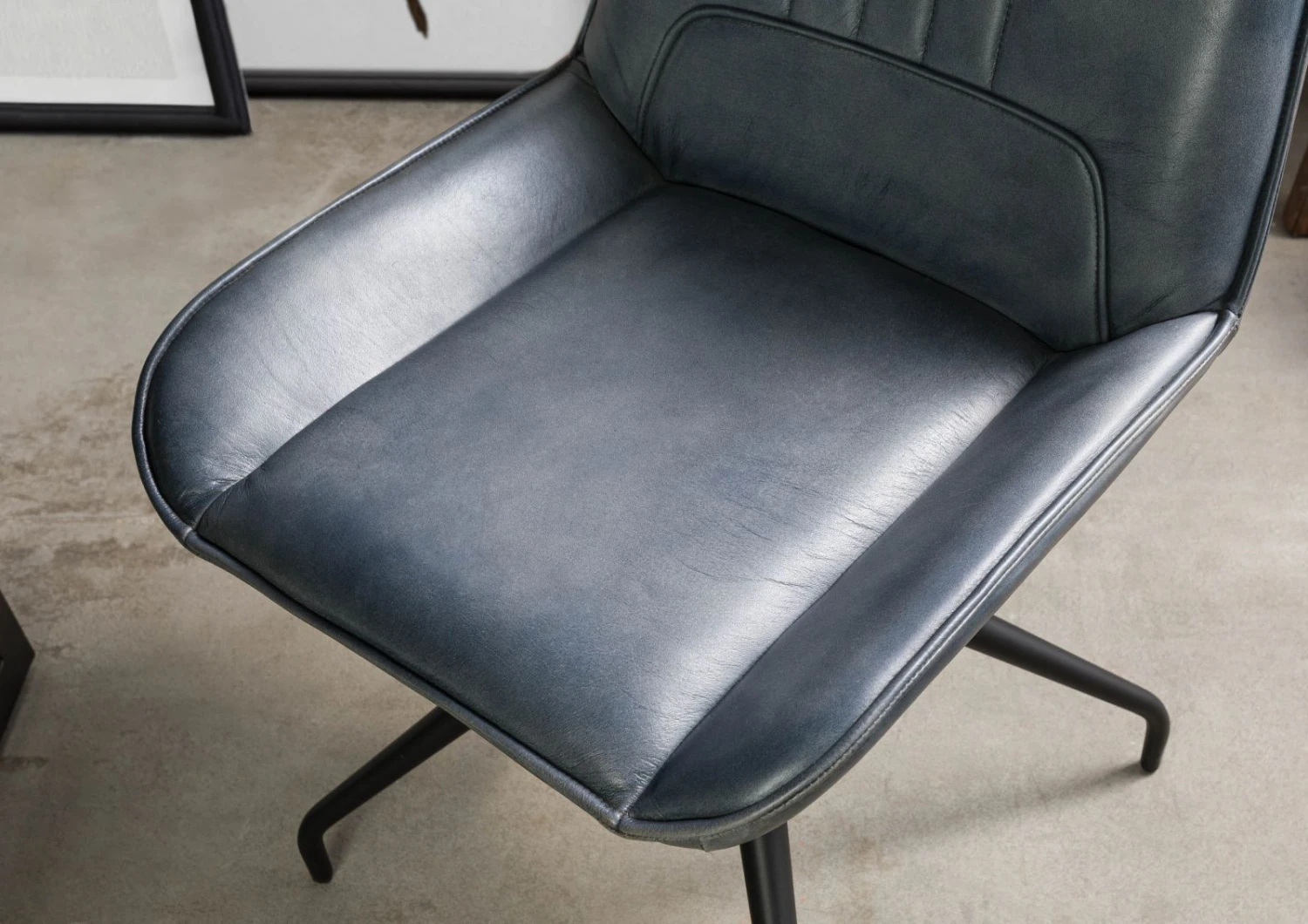 Chaise 49x56 Cuir IRON LABEL #510 6 Chaise 49x56 Cuir IRON LABEL #510 – Image 6