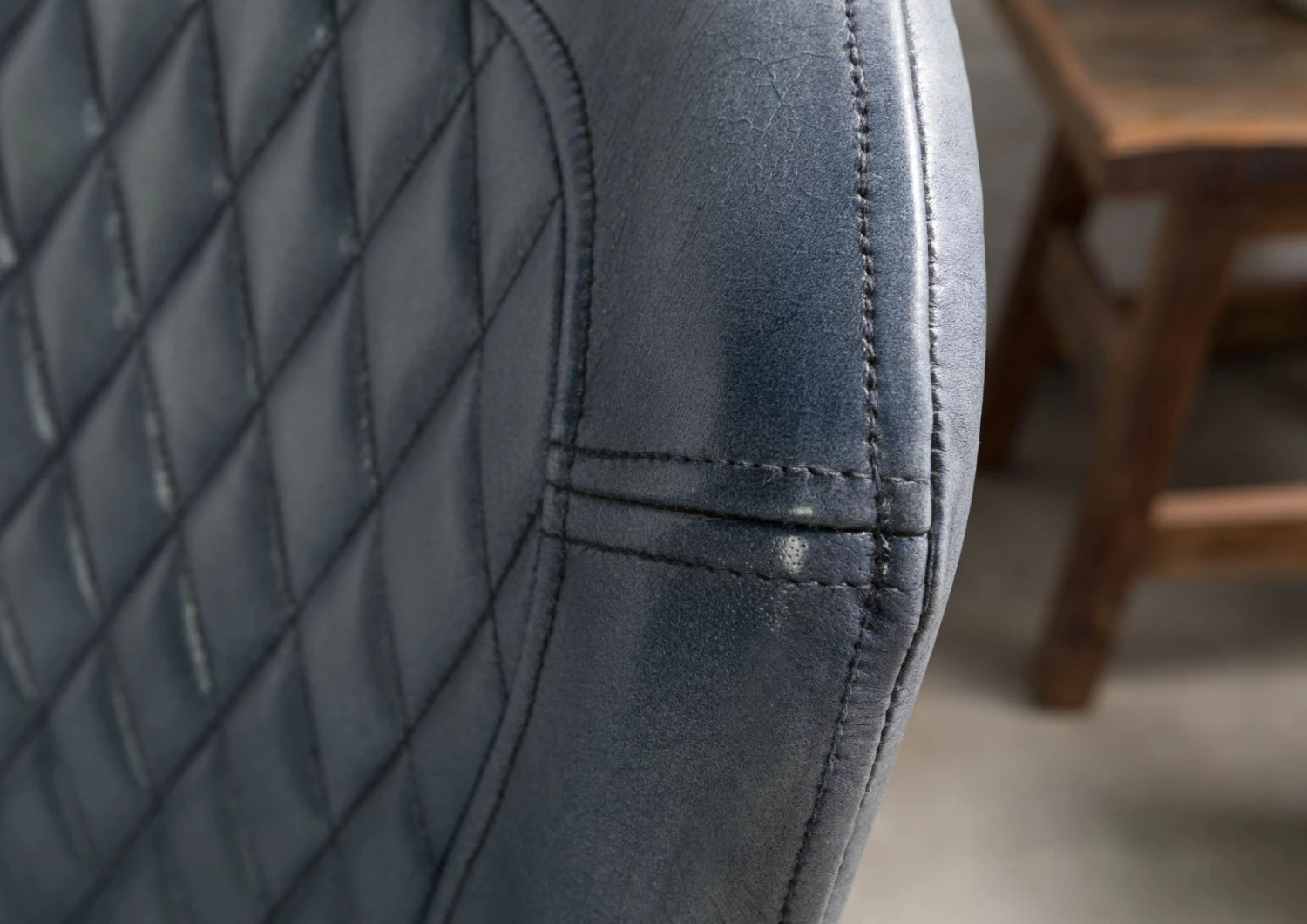 Chaise 61x52 Cuir Set 2 IRON LABEL #512 4 Chaise 61x52 Cuir Set 2 IRON LABEL #512 – Image 4