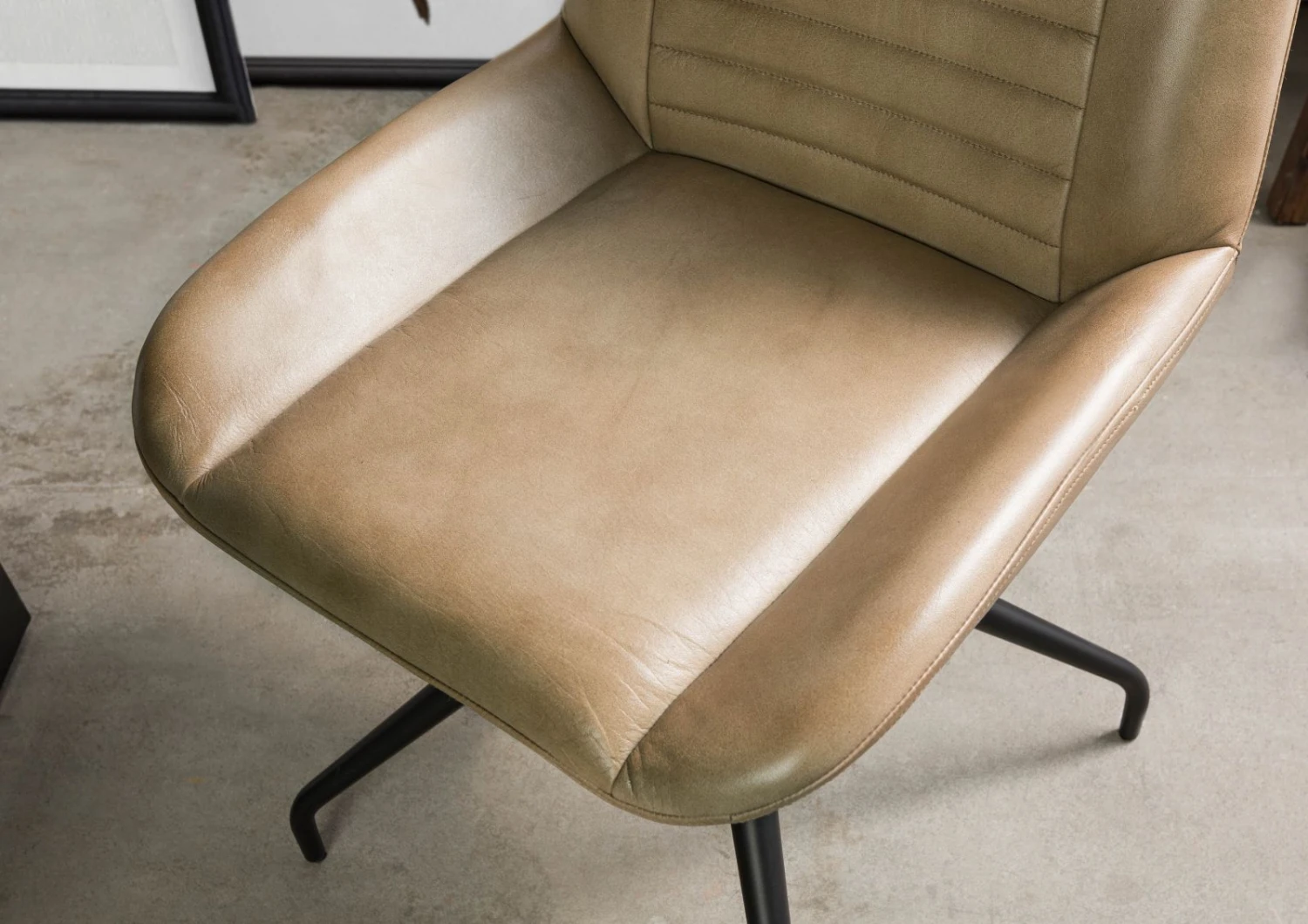 Chaise 49x56 Cuir IRON LABEL #609 6 Chaise 49x56 Cuir IRON LABEL #609 – Image 6