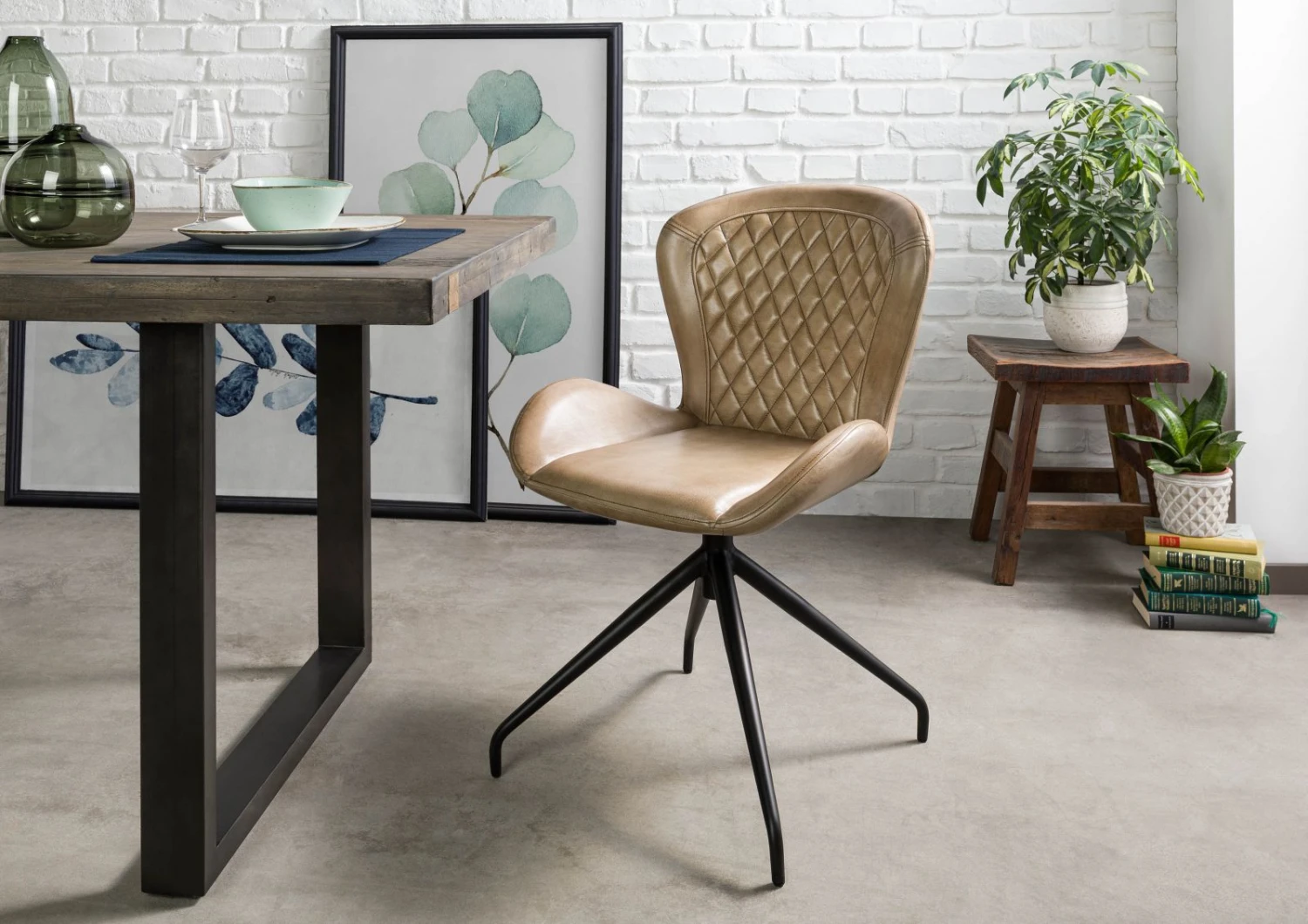 Chaise 61x52 Cuir IRON LABEL #612 1 Chaise 61x52 Cuir IRON LABEL #612