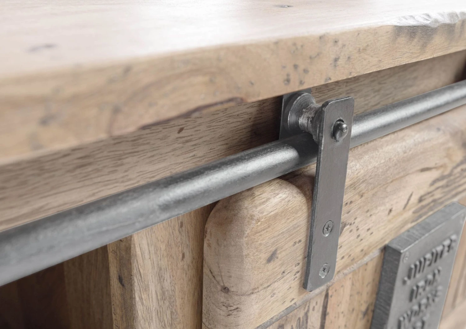 Table De Salle à Manger En Bois De Manguier 90x90x45, Vernis Beige, RAILWAY #3006 5 Table De Salle à Manger En Bois De Manguier 90x90x45, Vernis Beige, RAILWAY #3006 – Image 5