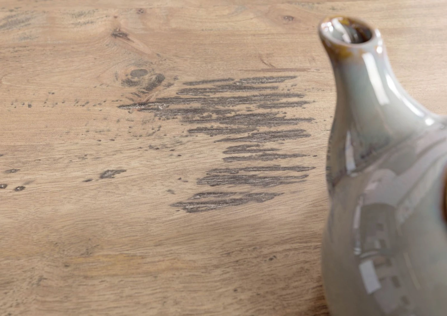 Table De Salle à Manger En Bois De Manguier 90x90x45, Vernis Beige, RAILWAY #3006 7 Table De Salle à Manger En Bois De Manguier 90x90x45, Vernis Beige, RAILWAY #3006 – Image 7