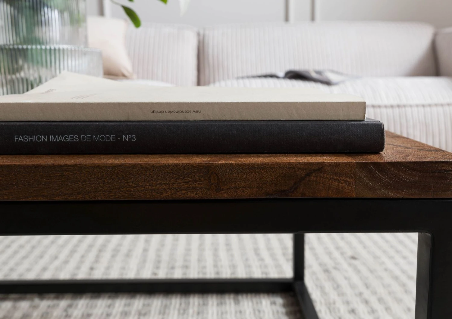 Table Basse 110x70 Acacia Laqué Noisette LOUNGE COLLECTION #05 6 Table Basse 110x70 Acacia Laqué Noisette LOUNGE COLLECTION #05 – Image 6