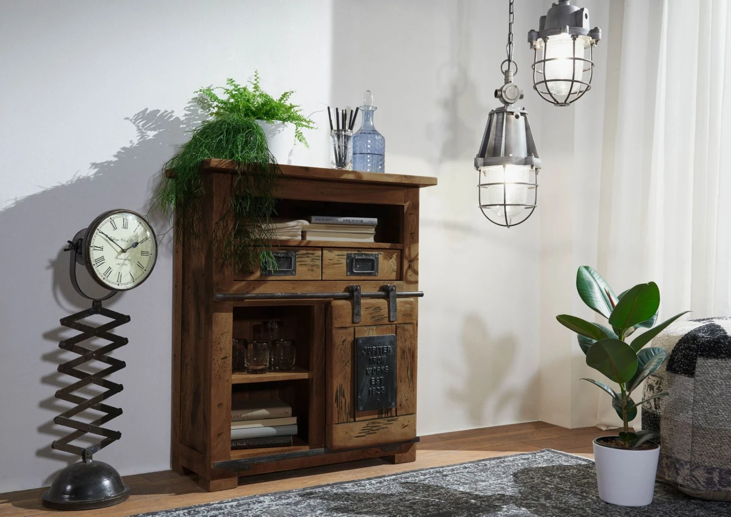 Commode En Bois De Manguier Huilé RAILWAY #452 1 Commode En Bois De Manguier Huilé RAILWAY #452