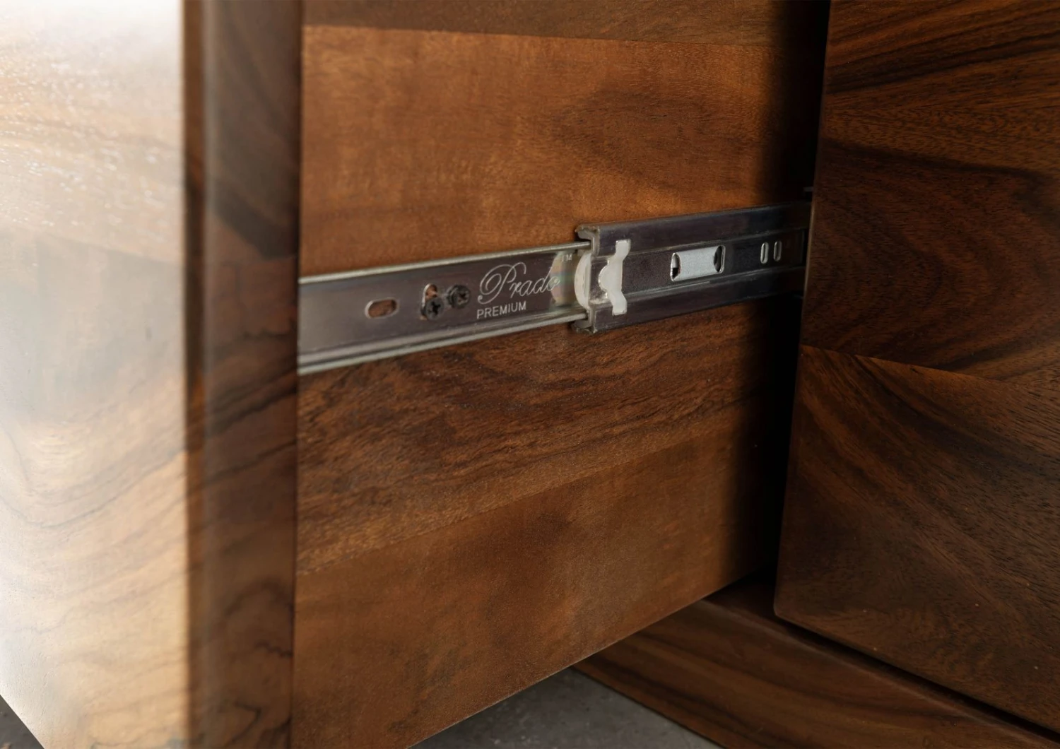 Meuble TV 178x40 Palissandre Ciré Noisette TORONTO #220 5 Meuble TV 178x40 Palissandre Ciré Noisette TORONTO #220 – Image 5