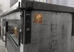 Meuble TV 190x40 Manguier Laqué Gris HEAVY INDUSTRY #134 12 Meuble TV 190x40 Manguier Laqué Gris HEAVY INDUSTRY #134 -Massivmoebel24 09 313 677 0134 5