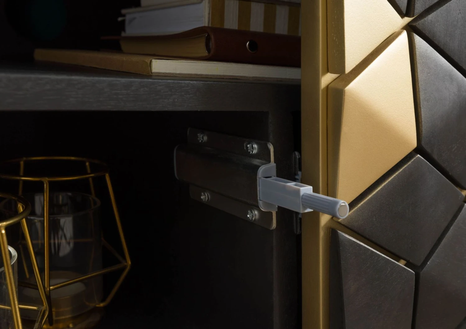 Meuble TV En Bois De Manguier 180x45x50 Gris Huilé DIAMOND #124 5 Meuble TV En Bois De Manguier 180x45x50 Gris Huilé DIAMOND #124 – Image 5