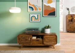 Meuble TV En Bois De Sheesham 134x40x48 Marron Clair Laqué MAILAND #125