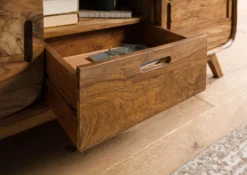 Meuble TV En Bois De Sheesham 134x40x48 Marron Clair Laqué MAILAND #125 -Massivmoebel24 09 313 875 0125 05