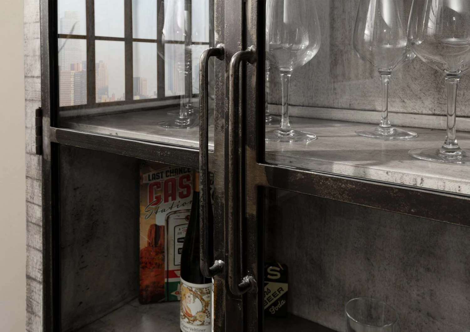 Vitrine 90x40 Manguier Laqué Gris HEAVY INDUSTRY #141 7 Vitrine 90x40 Manguier Laqué Gris HEAVY INDUSTRY #141 – Image 7