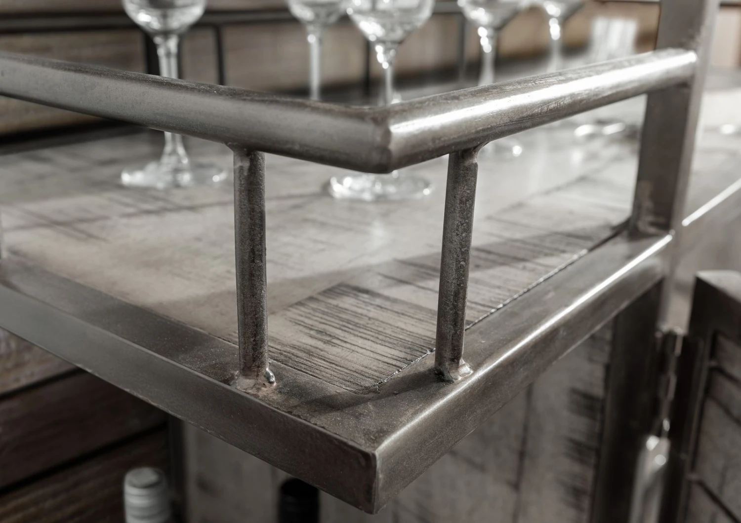 Bar 117x46 Manguier Laqué Gris HEAVY INDUSTRY #167 5 Bar 117x46 Manguier Laqué Gris HEAVY INDUSTRY #167 – Image 5