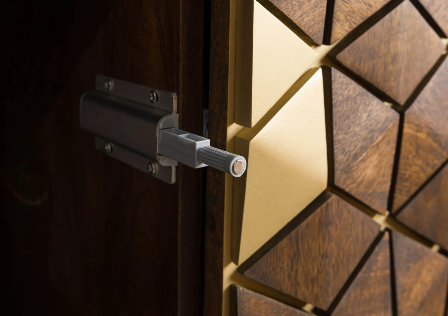 Meuble Bar 122x50 Manguier Huilé Brun DIAMOND #213 5 Meuble Bar 122x50 Manguier Huilé Brun DIAMOND #213 – Image 5