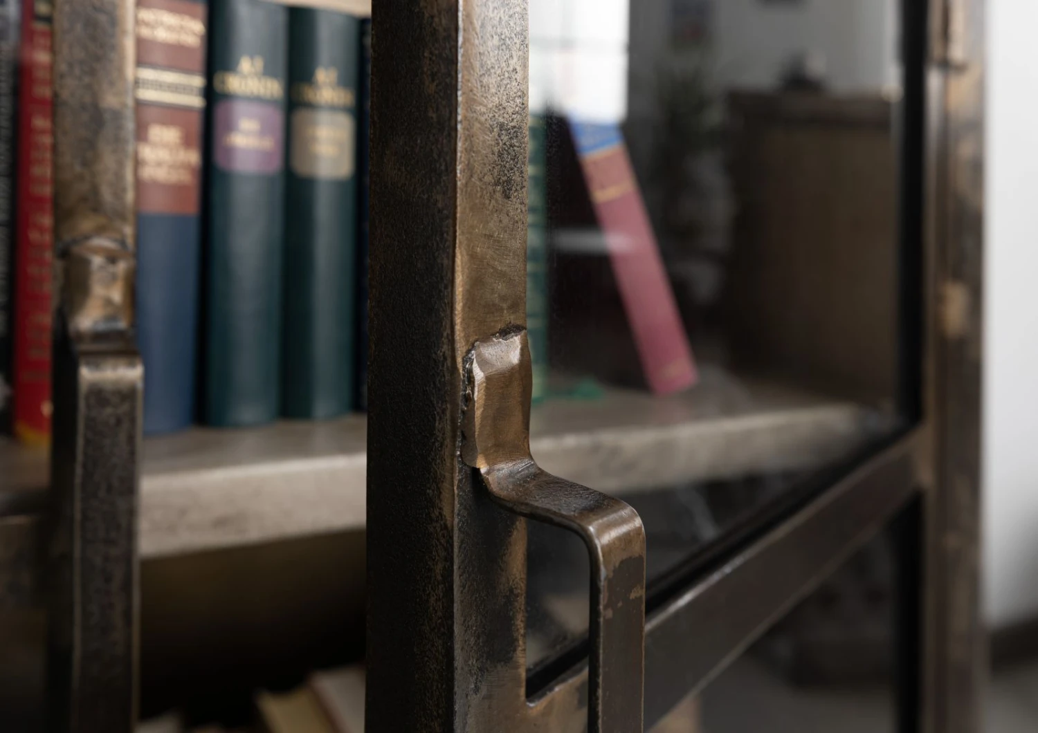 Commode 90x40 Manguier Laqué Brun HEAVY INDUSTRY #247 7 Commode 90x40 Manguier Laqué Brun HEAVY INDUSTRY #247 – Image 7