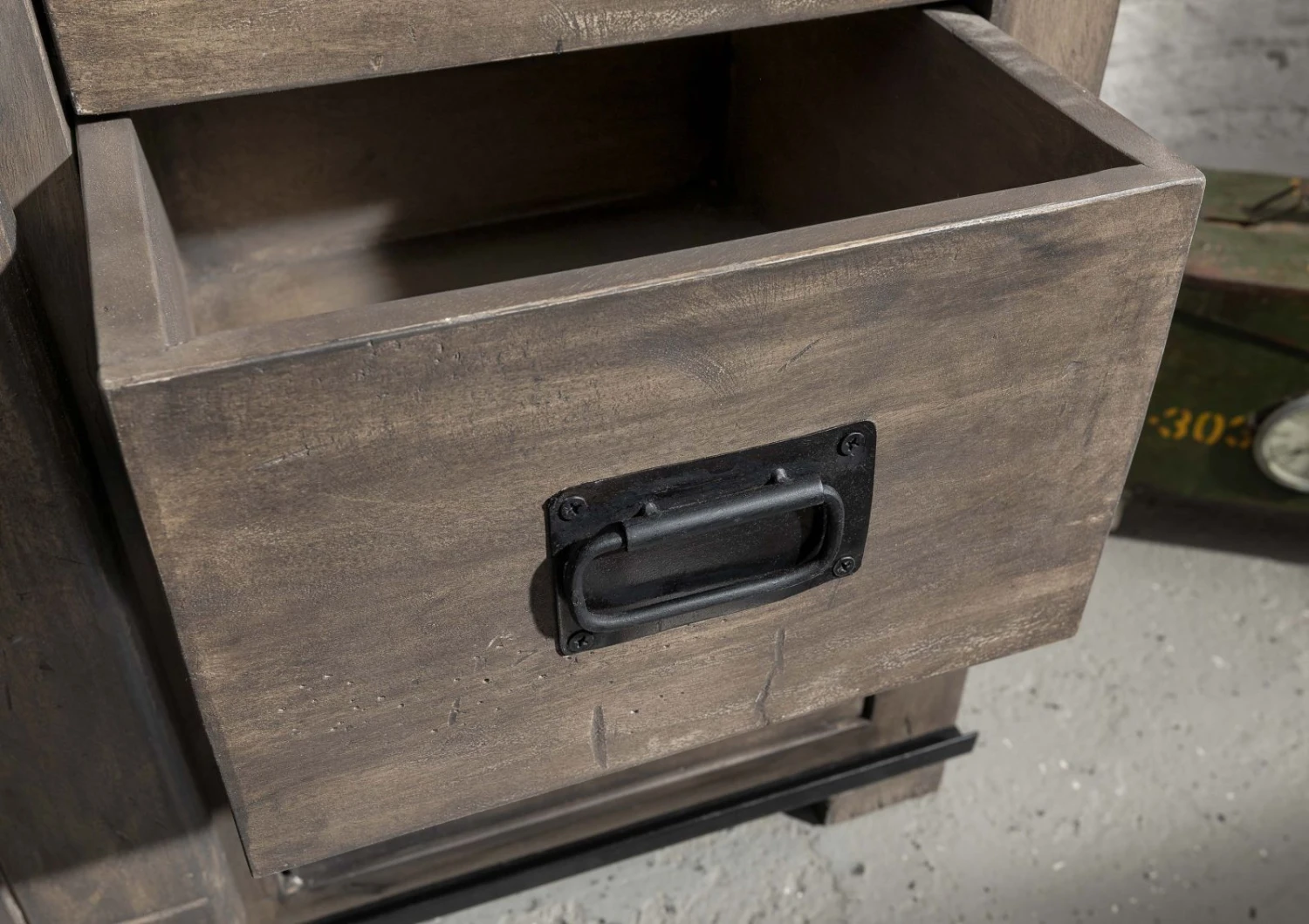 Commode 90x45 Manguier Laqué Gris RAILWAY #203 4 Commode 90x45 Manguier Laqué Gris RAILWAY #203 – Image 4