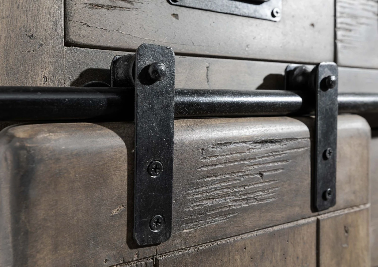 Commode 70x45 Manguier Laqué Gris RAILWAY #211 5 Commode 70x45 Manguier Laqué Gris RAILWAY #211 – Image 5