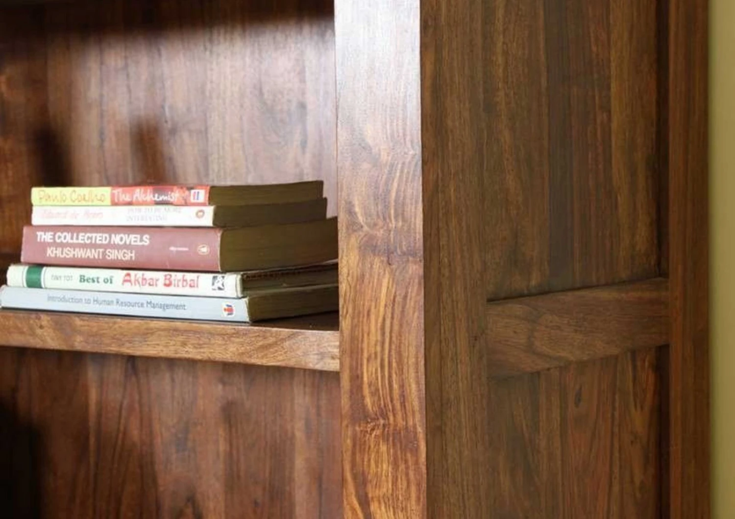 Bibliothèque 100x40 Palissandre Laqué Life Honey METRO LIFE #104 4 Bibliothèque 100x40 Palissandre Laqué Life Honey METRO LIFE #104 – Image 4