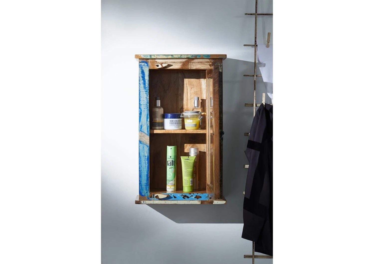 Vitrine à Suspendre 44x21 Bois De Récupération Laqué Multicolore NATURE OF SPIRIT #102 4 Vitrine à Suspendre 44x21 Bois De Récupération Laqué Multicolore NATURE OF SPIRIT #102 – Image 4