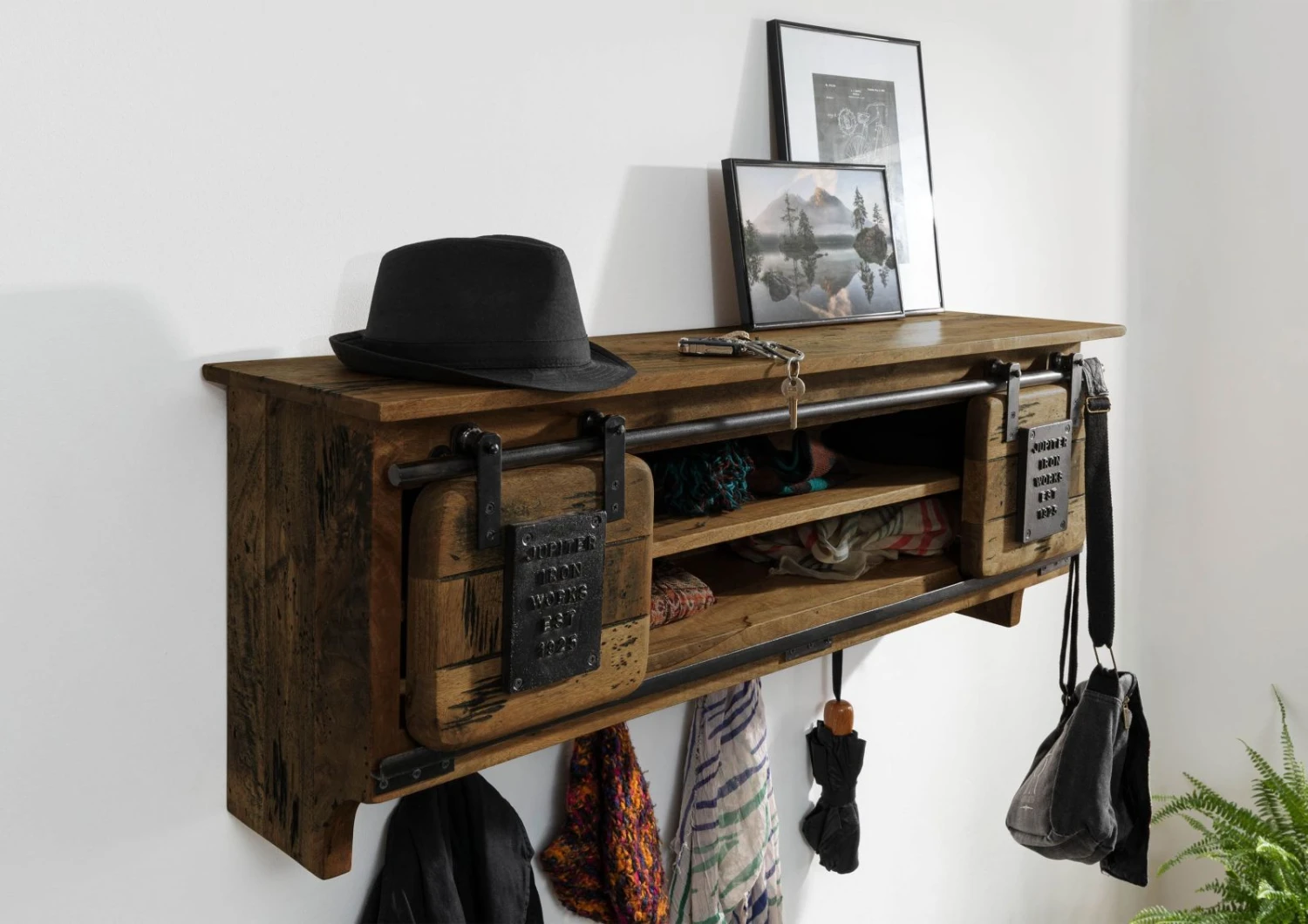 Porte Manteau Mural En Bois D' Acacia Huilé RAILWAY #459 2 Porte Manteau Mural En Bois D' Acacia Huilé RAILWAY #459 – Image 2