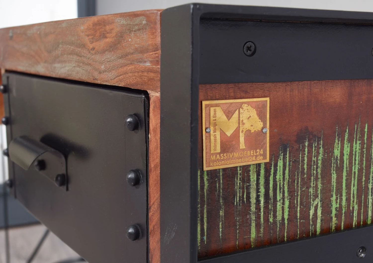 Bureau 135x50 Bois De Récupération Laqué Multicolore INDUSTRIAL #43 5 Bureau 135x50 Bois De Récupération Laqué Multicolore INDUSTRIAL #43 – Image 5