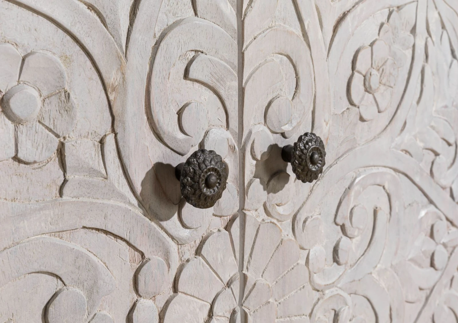 Armoire 108x64 Manguier Huilé Blanc KASHMIR #106 6 Armoire 108x64 Manguier Huilé Blanc KASHMIR #106 – Image 6