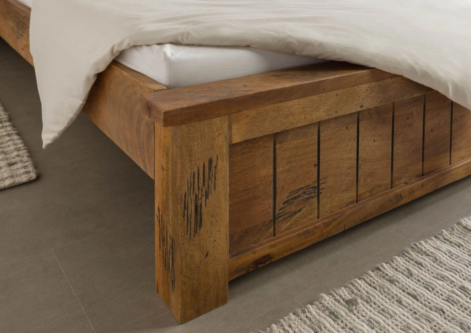 Lit En Bois De Manguier / Bois De Récupération 200x200 Naturel Laqué RAILWAY LUX #113 7 Lit En Bois De Manguier / Bois De Récupération 200x200 Naturel Laqué RAILWAY LUX #113 – Image 7