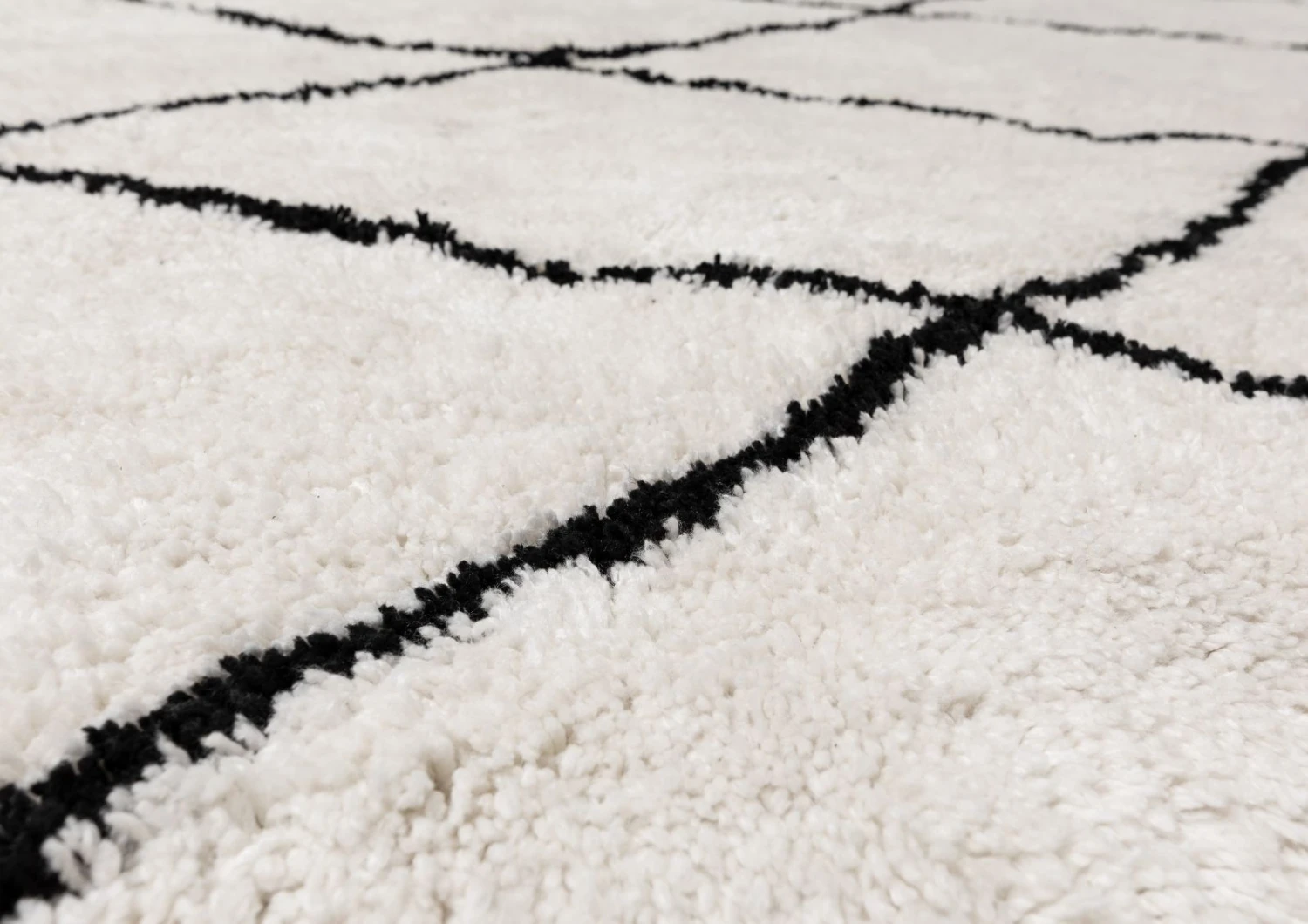 Tapis 150x80 Naturel / Noir KAFET 2 Tapis 150x80 Naturel / Noir KAFET – Image 2