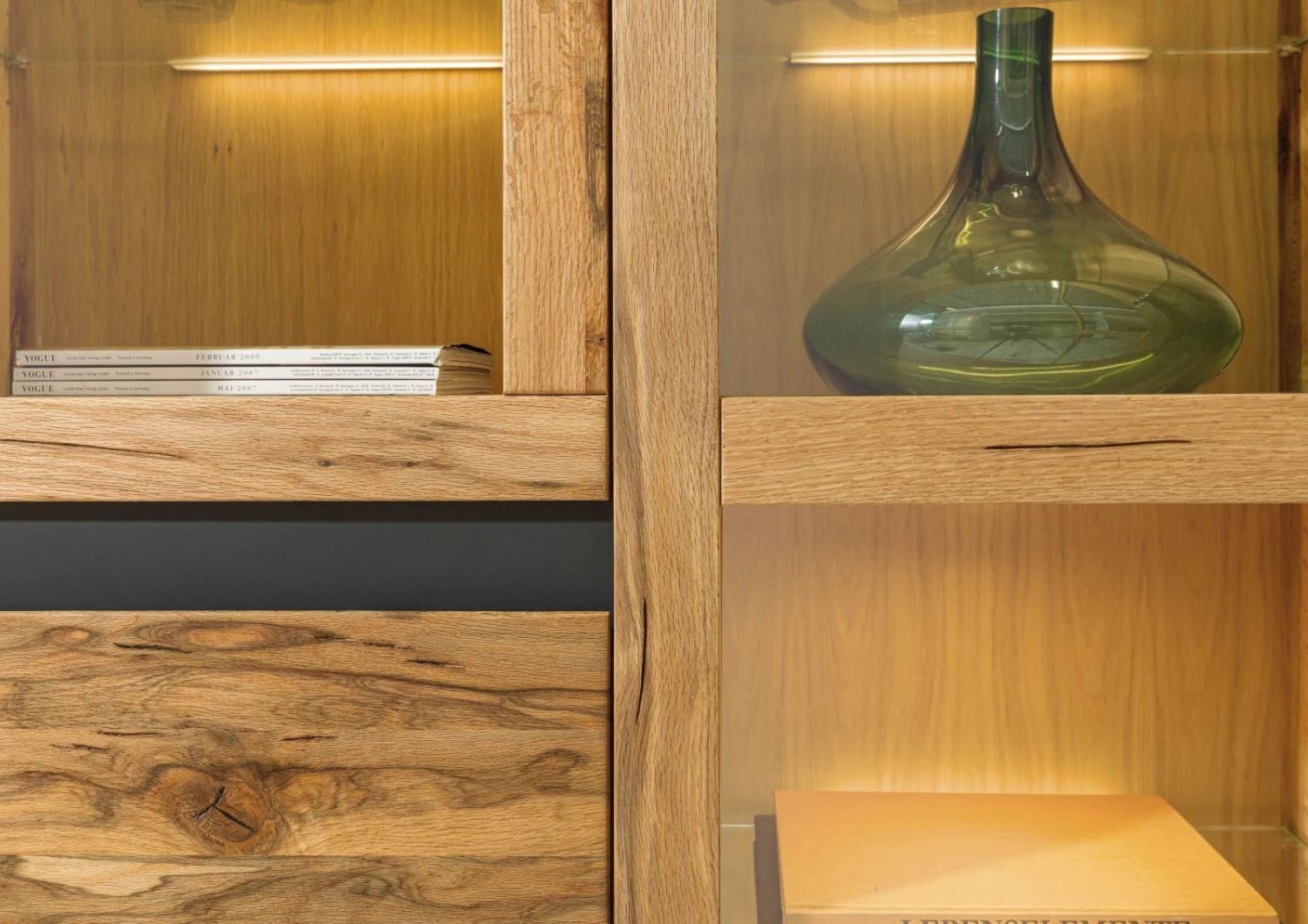 Vitrine 110x42 Chênes Sauvage Et Lombard Huilé Bois Naturel MONTREUX #118 7 Vitrine 110x42 Chênes Sauvage Et Lombard Huilé Bois Naturel MONTREUX #118 – Image 7