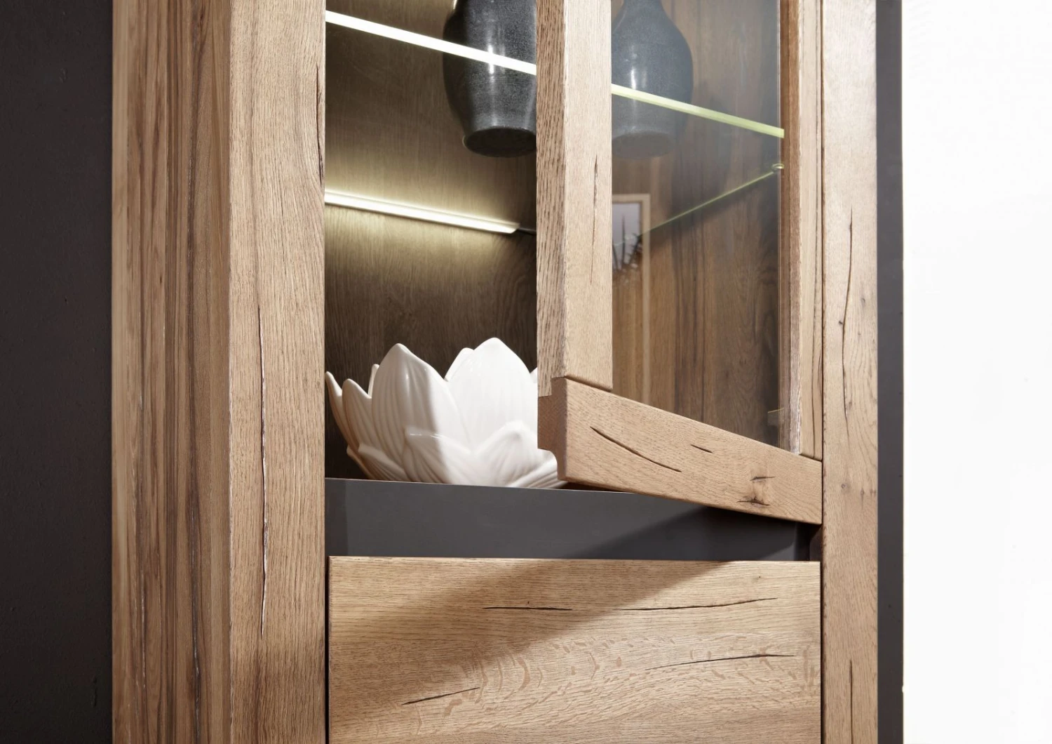 Vitrine 62x42 Chênes Sauvage Et Lombard Huilé Tabacco Brown MONTREUX #320 6 Vitrine 62x42 Chênes Sauvage Et Lombard Huilé Tabacco Brown MONTREUX #320 – Image 6