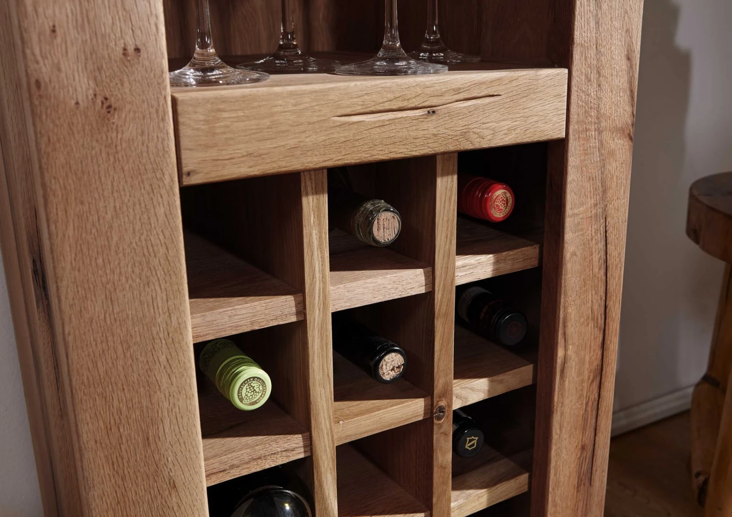 Étagère à Vin 42x35 Chênes Sauvage Et Lombard Huilé Tabacco Brown MONTREUX #325 4 Étagère à Vin 42x35 Chênes Sauvage Et Lombard Huilé Tabacco Brown MONTREUX #325 – Image 4