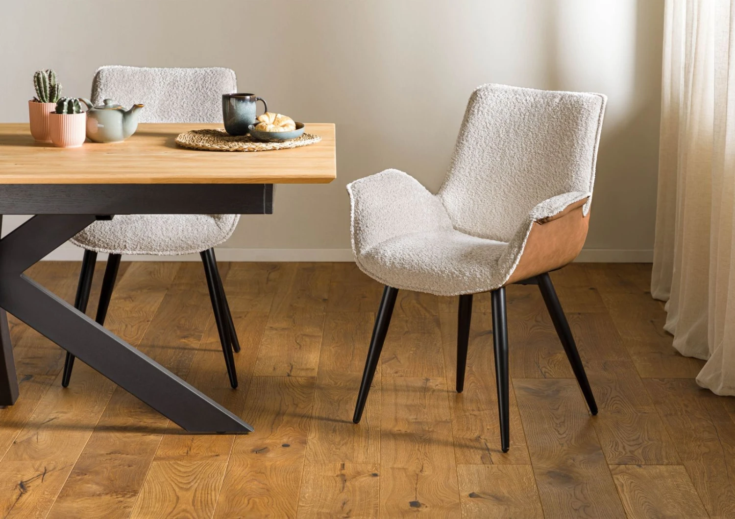 Chaise Rembourrée Structure Acier 67x64x87 Beige / Marron ELLA #100 1 Chaise Rembourrée Structure Acier 67x64x87 Beige / Marron ELLA #100