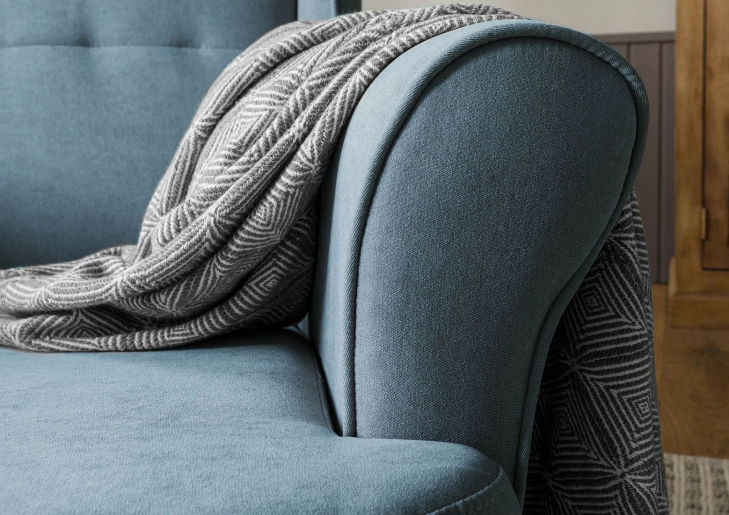 Fauteuil 71x74x105 Bleu SCANDI #108 5 Fauteuil 71x74x105 Bleu SCANDI #108 – Image 5