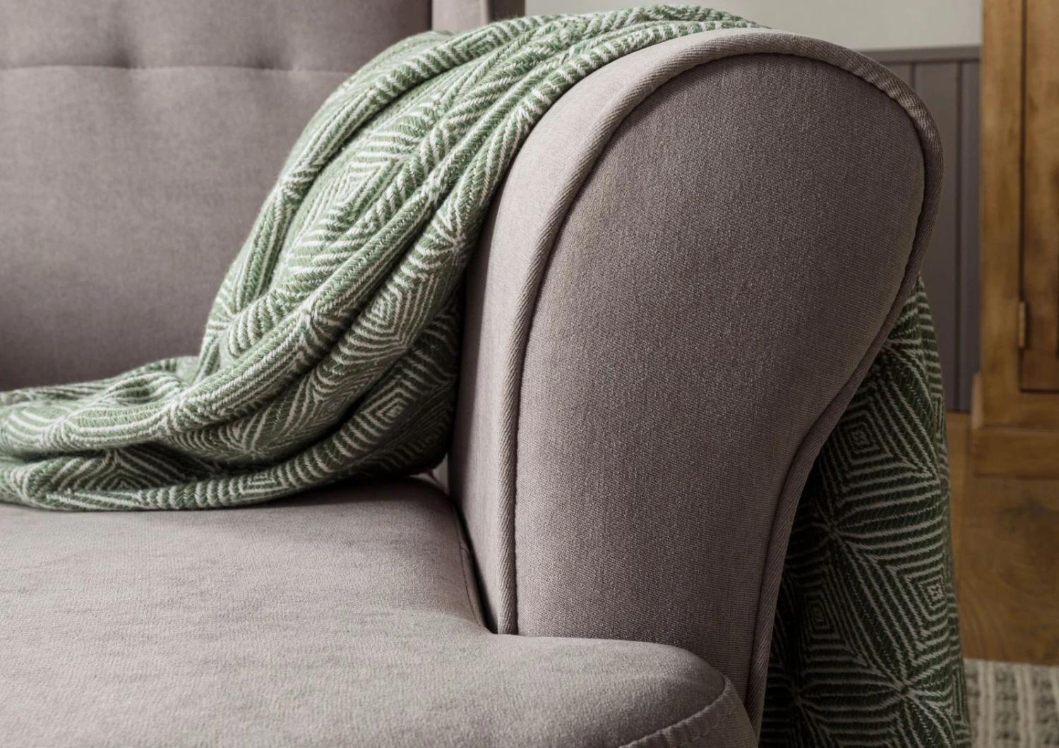 Fauteuil 71x74x105 Gris Taupe SOFAS #110 5 Fauteuil 71x74x105 Gris Taupe SOFAS #110 – Image 5