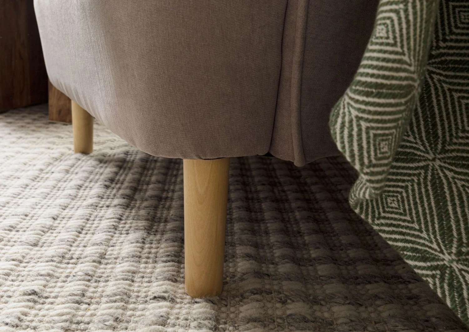 Fauteuil 71x74x105 Gris Taupe SOFAS #110 6 Fauteuil 71x74x105 Gris Taupe SOFAS #110 – Image 6