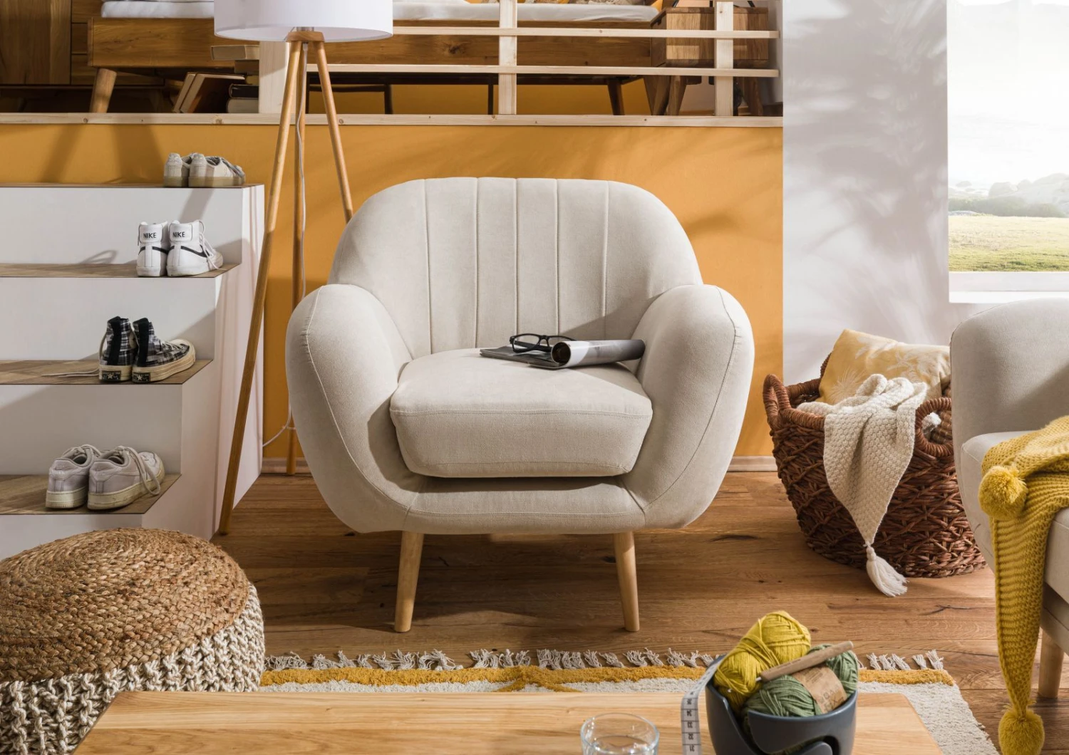 Fauteuil En Polyester Beige HOLMA 3 Fauteuil En Polyester Beige HOLMA – Image 3